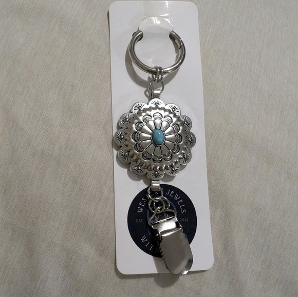 Vintage Silver and Turquoise Charm Keychain Hat Clip Holder - Picture 5 of 5